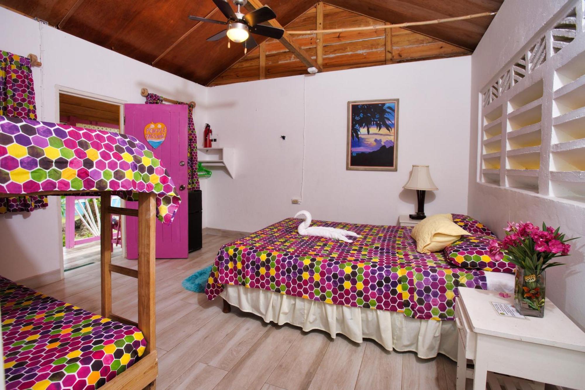 Strawberry Fields Together Robins Bay Exterior foto